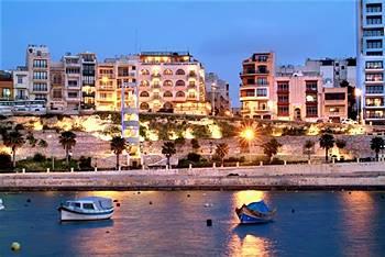 Mediterranea Hotel & Suites