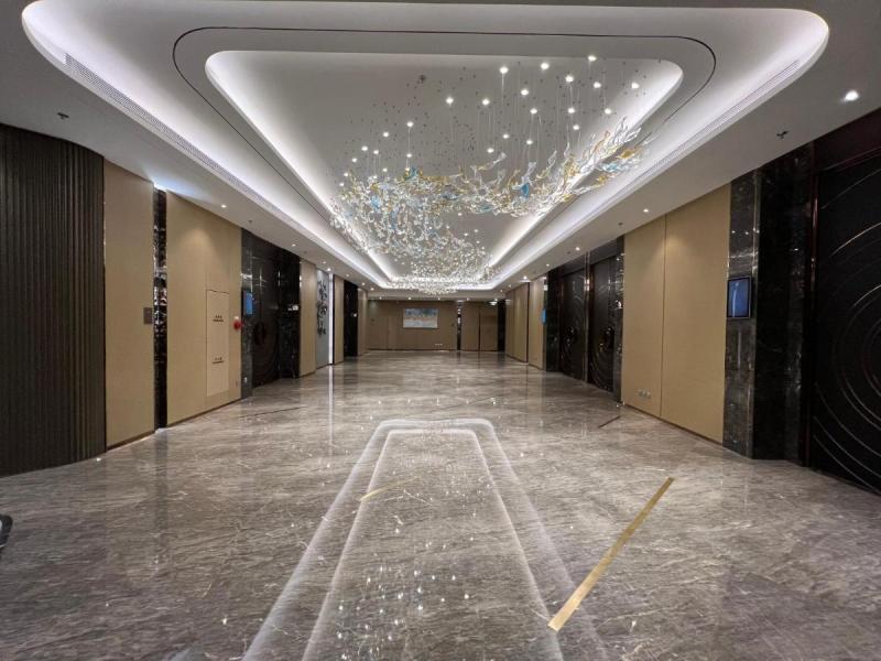 Howard Johnson Paragon