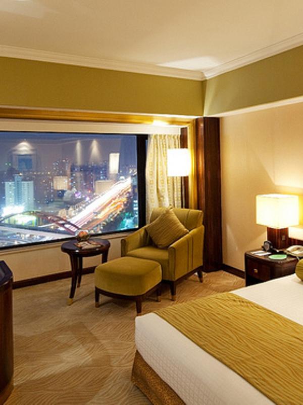 Hua Ting Hotel & Towers