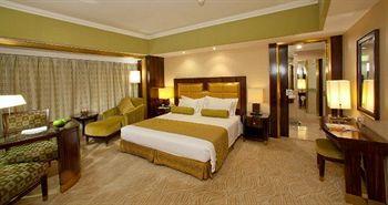 Hua Ting Hotel & Towers