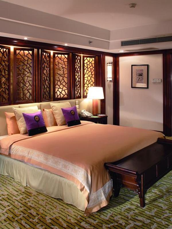 Hua Ting Hotel & Towers
