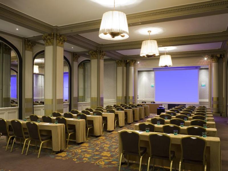 Paris Marriott Opera Ambassador