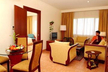 Отель Hulhule Island Hotel Мальдивы, Мале, фото 3