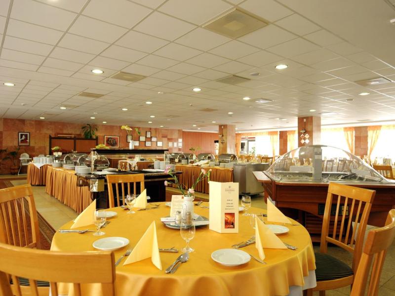 Hunguest Hotel Panorama