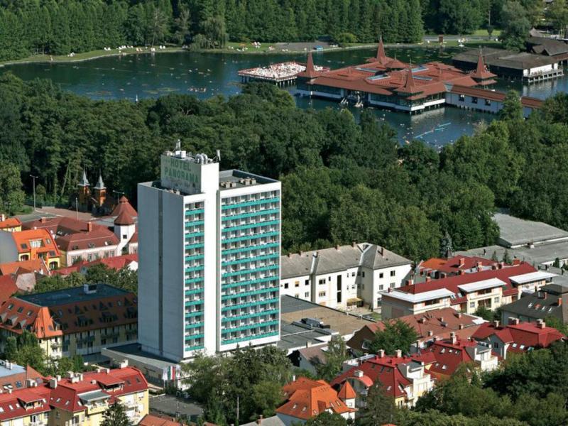 Hunguest Hotel Panorama