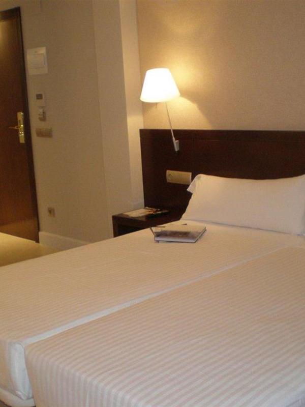 Barcelona Atiram Hotel