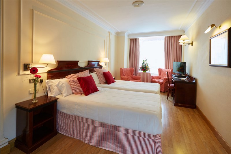 Hotel Husa Europa