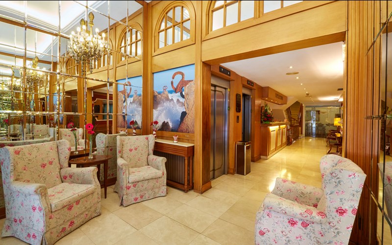 Hotel Husa Europa