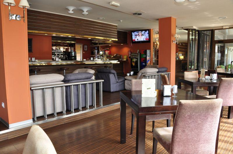 Hotel Santiago Apostol