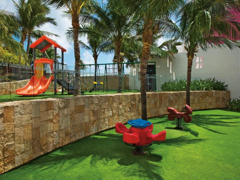 Reflect Krystal Grand Cancun