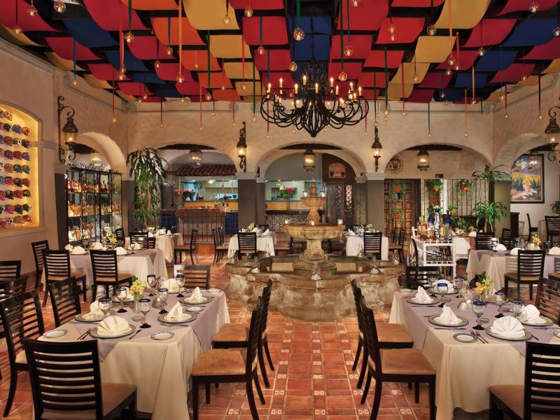 Reflect Krystal Grand Cancun