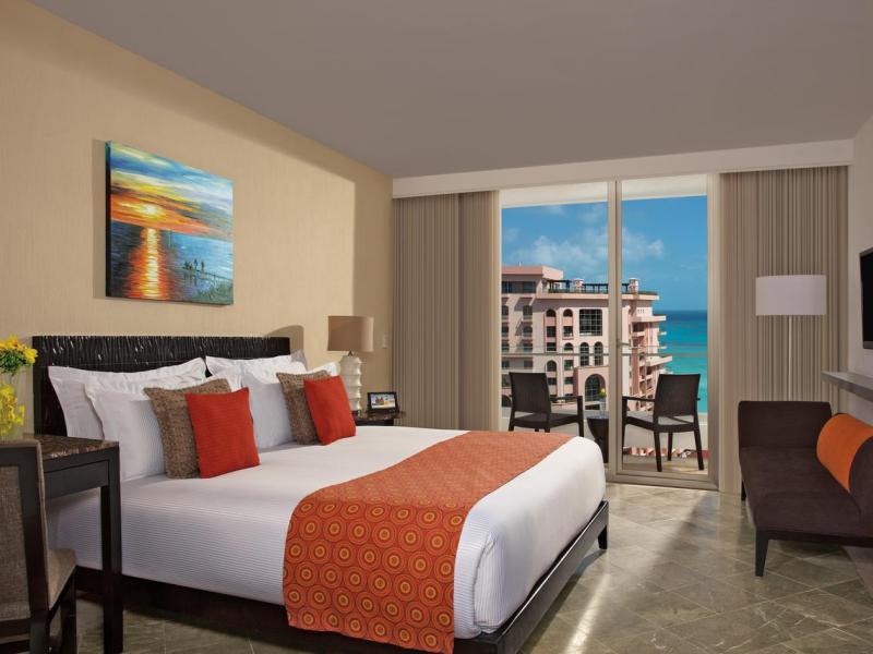 Reflect Krystal Grand Cancun