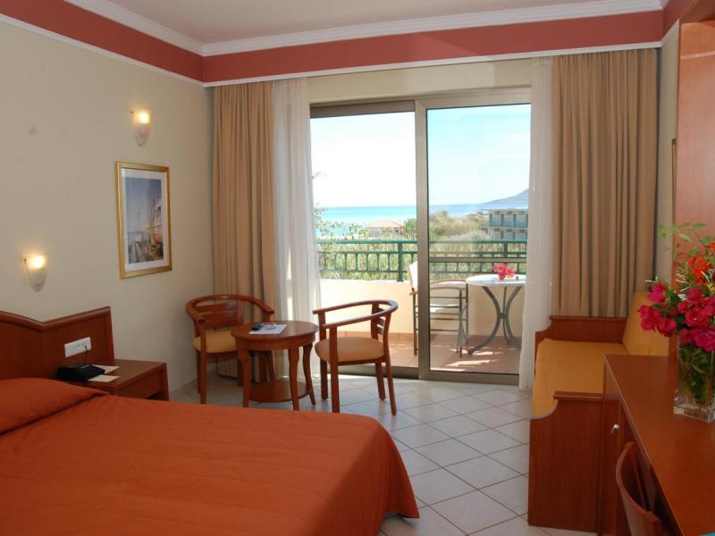 Hydramis Palace Beach Resort