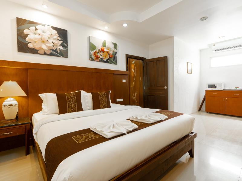 Leelavadee Hua Ting Phuket 