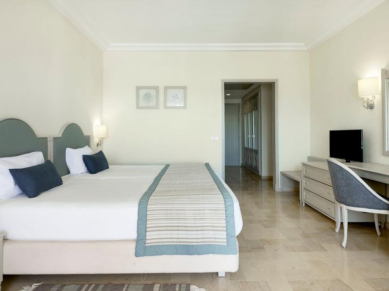 Iberostar Waves Averroes