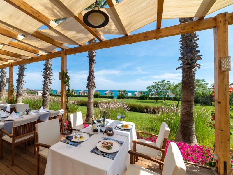 Bellis Deluxe Hotel