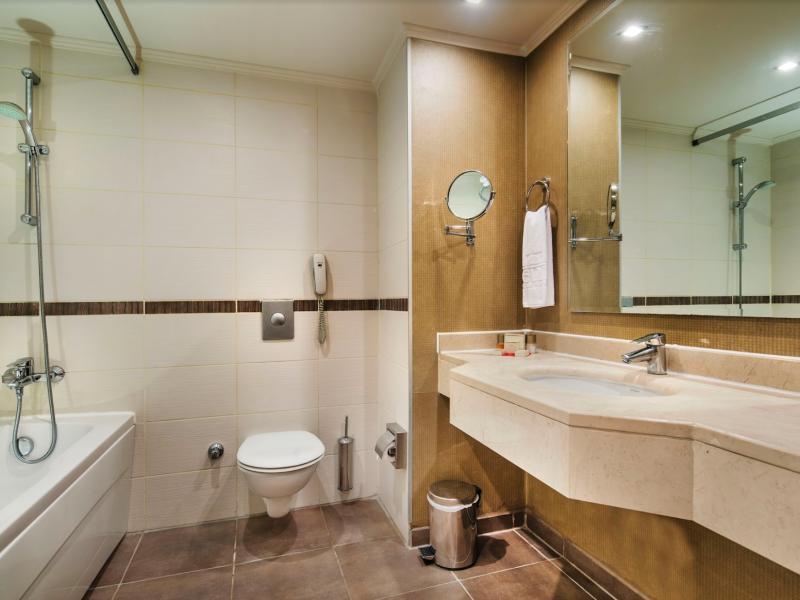Bellis Deluxe Hotel