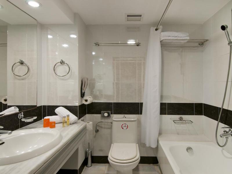 Kipriotis Panorama Hotel & Suites