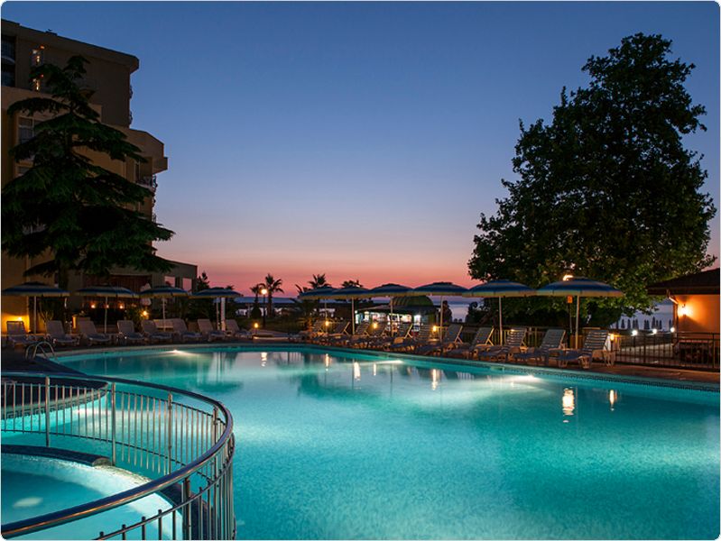 Grifid Encanto Beach