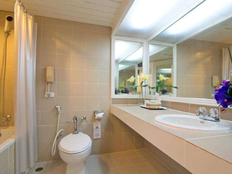 Ambassador City Jomtien Garden Wing