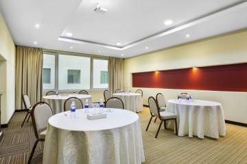 Отель Ibis Hotel Muscat Оман, Маскат, фото 10