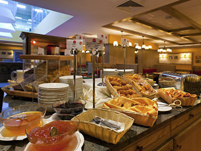 Ibis Hotel Saint-Petersburg