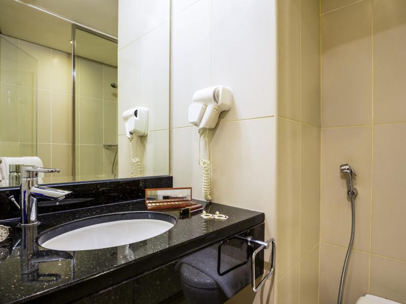 ibis Mall Avenue Dubai