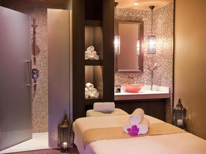 Oaks Ibn Battuta Gate Dubai