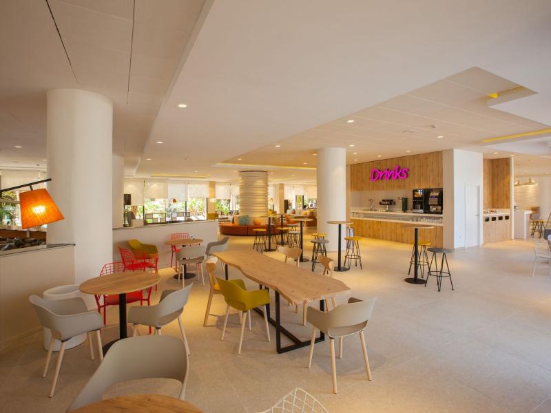 Abora Continental by Lopesan Hotels