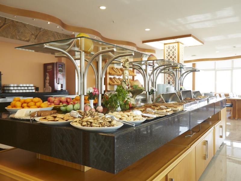 Ilkbal Deluxe Hotel