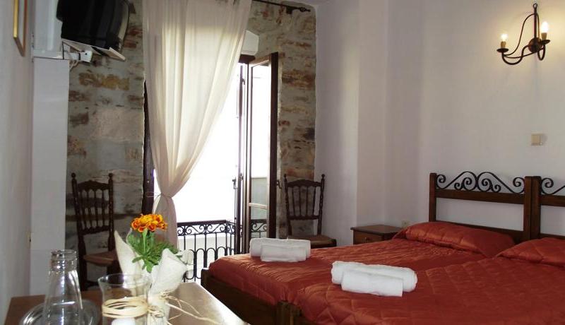 Iliada Rooms