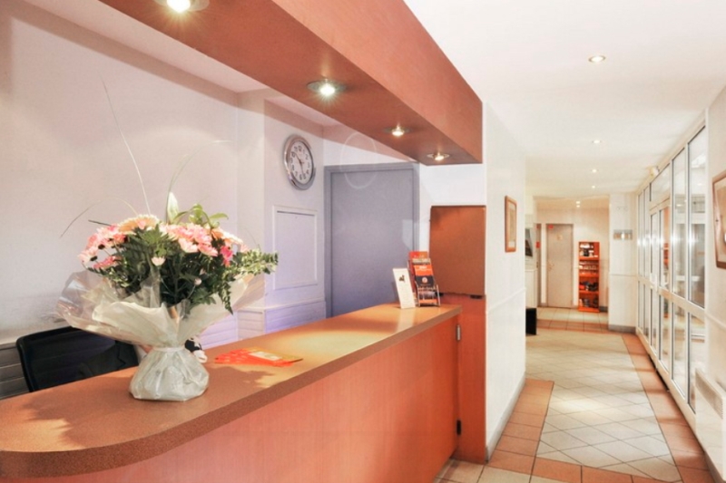 Best Western Le 18 Paris