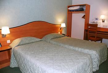 Best Western Le 18 Paris