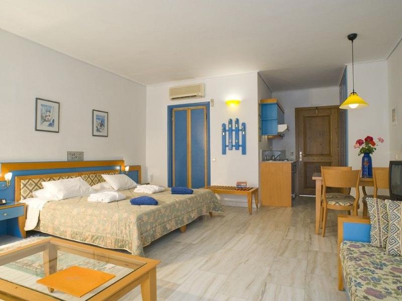 Ilianthos Village Luxury Hotel & Suites