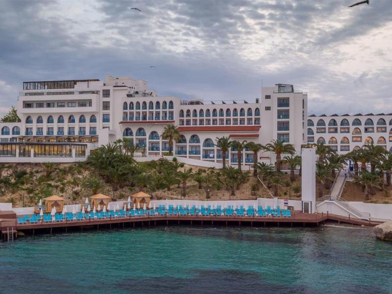 Infinity by Yelken Kusadasi