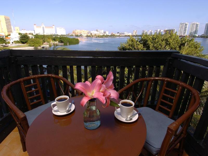 Faranda Imperial Laguna