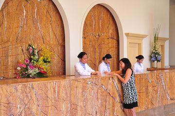 Imperial Palace Waterpark Resort & Spa