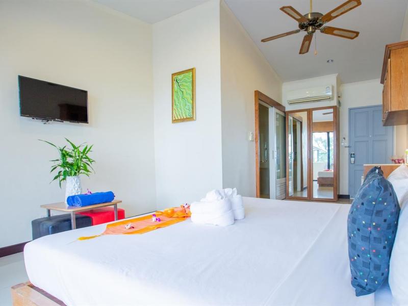 In On The Beach Hotel