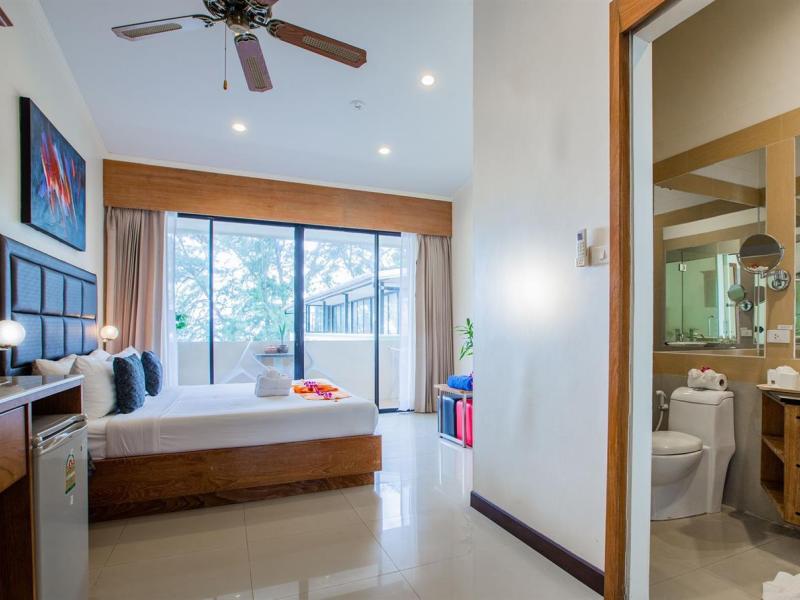 In On The Beach Hotel