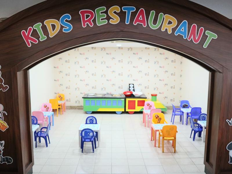 OZ Hotels Incekum Beach Resort