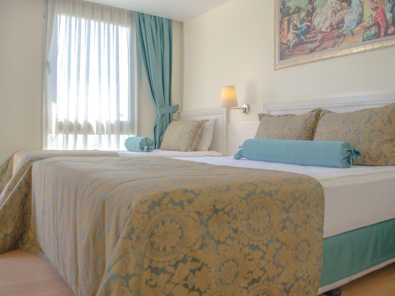 Ambrosia Hotel Beach & Spa  