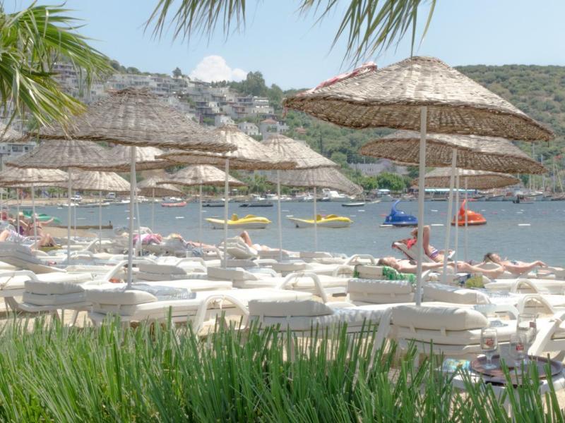 Ambrosia Hotel Beach & Spa  