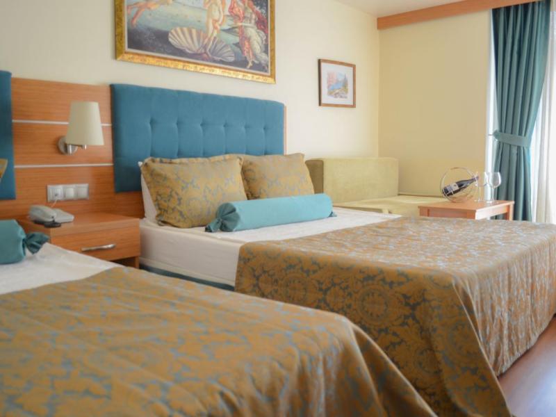 Ambrosia Hotel Beach & Spa  