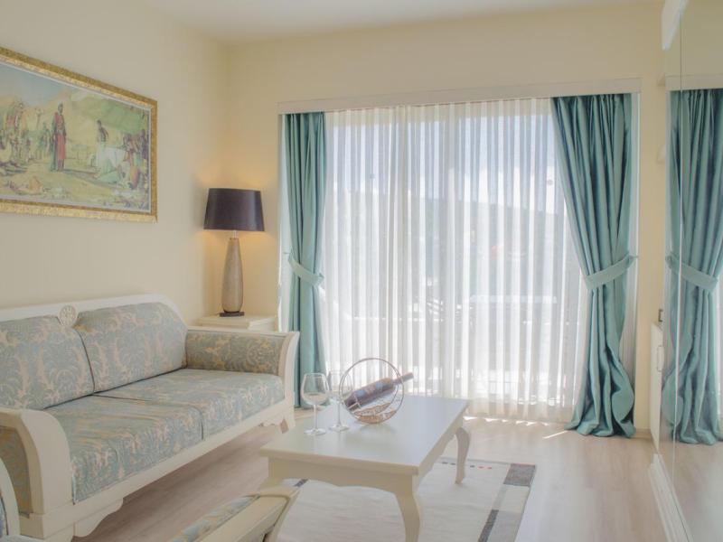 Ambrosia Hotel Beach & Spa  