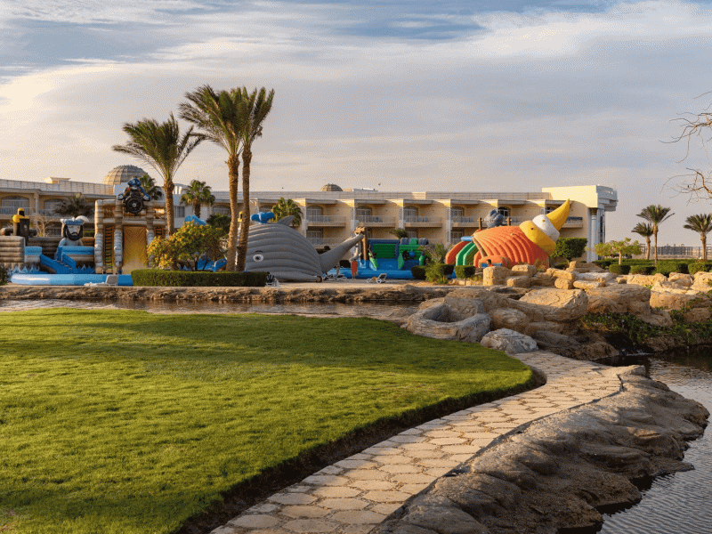 Palm Royale Soma Bay