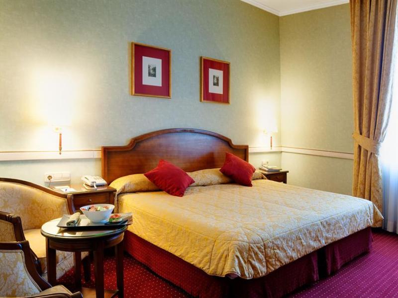 Intur Palacio San Martin