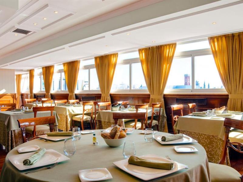 Intur Palacio San Martin