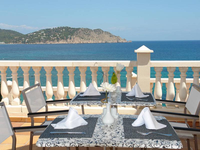 Invisa Hotel Cala Verde