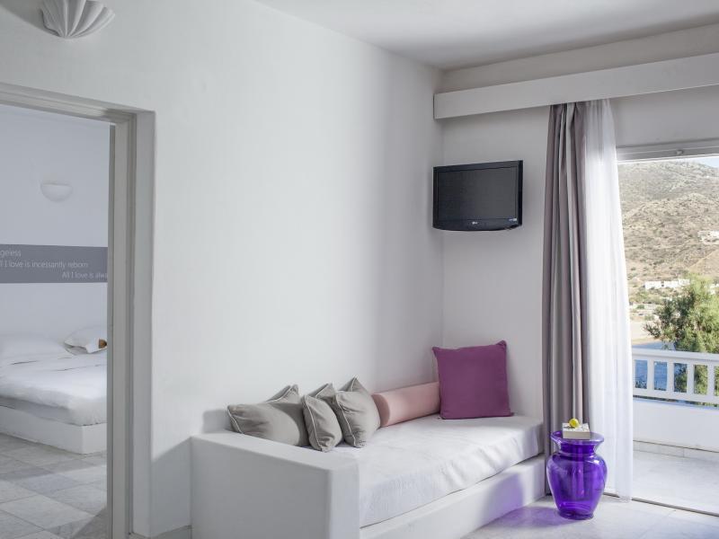 Ios Palace Hotel & Spa