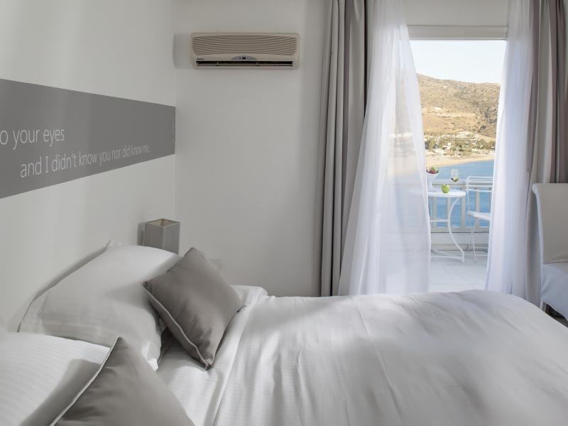 Ios Palace Hotel & Spa